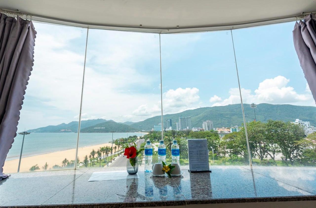 Hotel Thien Hai Куинён Экстерьер фото